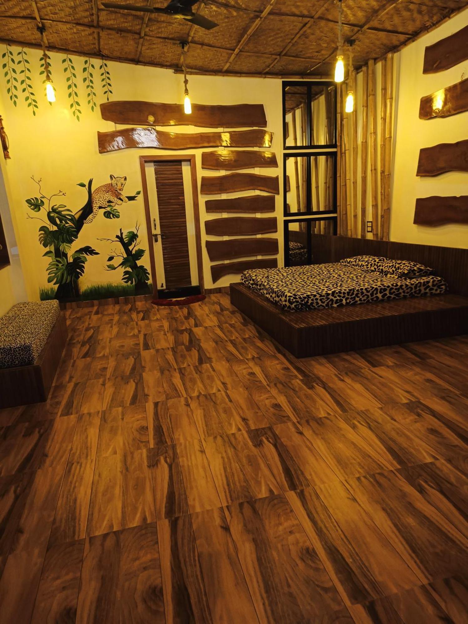 Leopard Farmhouse Mhow المظهر الخارجي الصورة